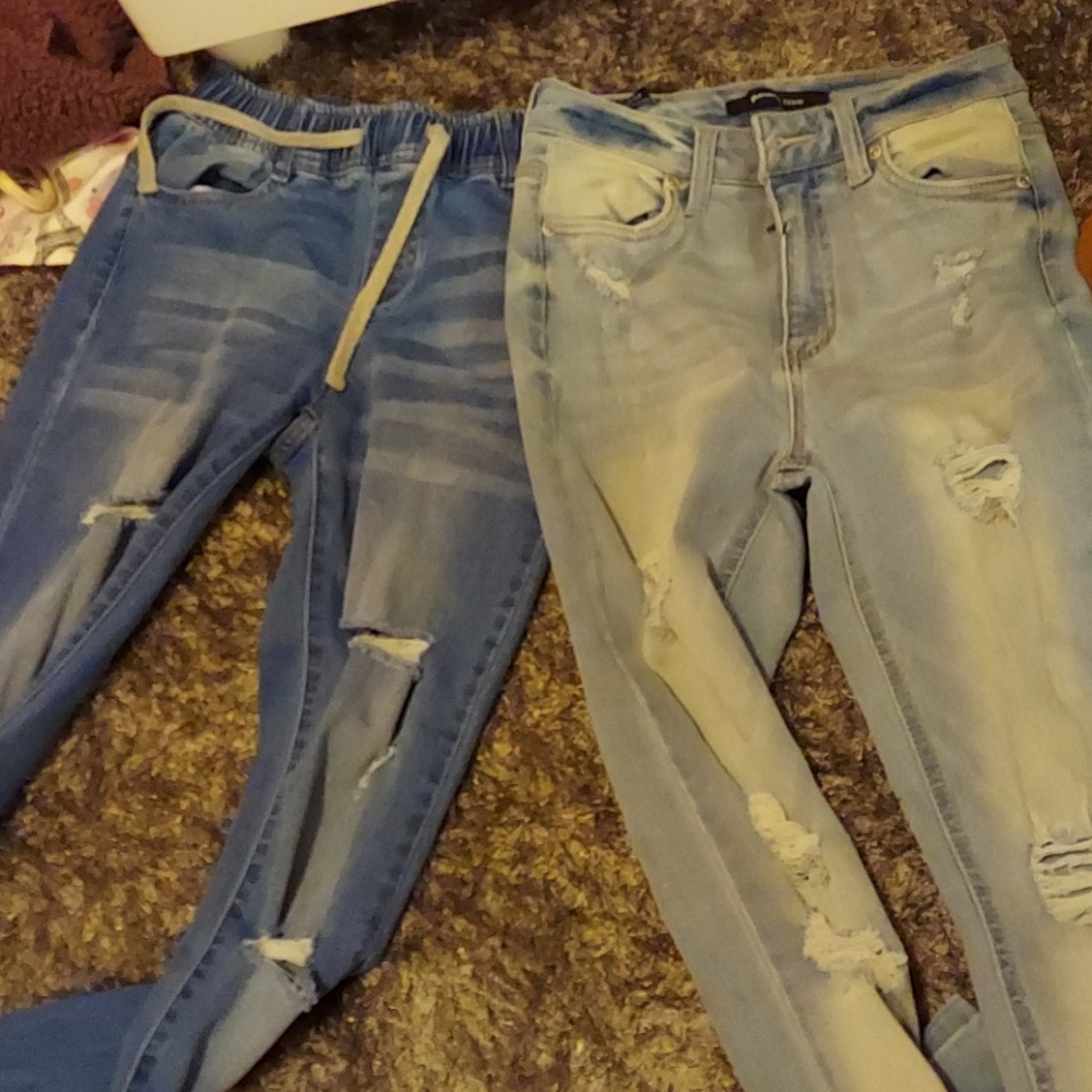 super comfortable fashion nova jeans !